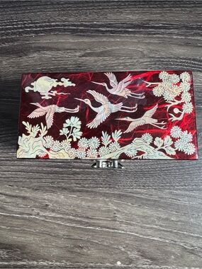 Vtg KingStar Mother-of-Pearl Inlay Jewelry Box/Crane Motif, late 70’s early 80’s